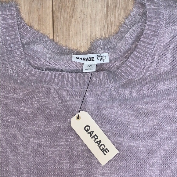 Fuzzy sweater - Picture 3 of 4